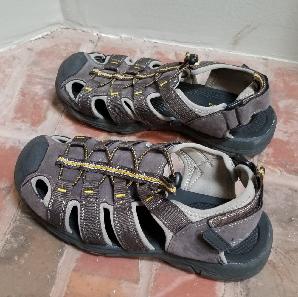 Falls Creek Outdoor Shoes
